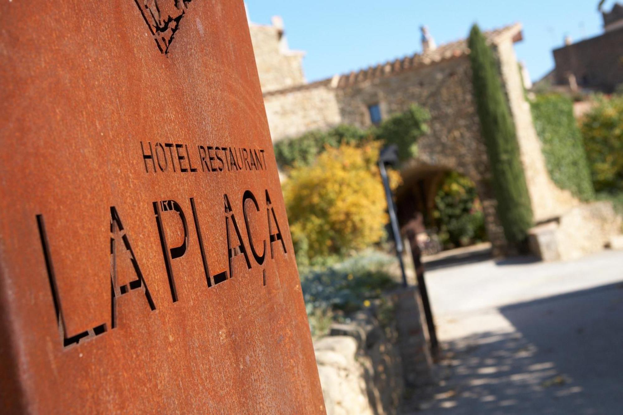 Hotel La Placa Madremanya Eksteriør bilde